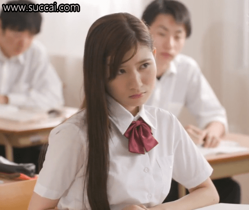 栗宫双叶(Futaba Kurimiya,栗宮ふたば)主演番号CAWD-345：游泳社王牌的平衡与矛盾